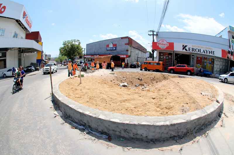 Prefeitura-de-Manaus-avança-com-as-obras-de-infraestrutura-na-rua-do-Fuxico,-no-bairro-Jorge-Teixeira1