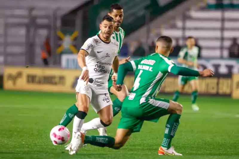 Corinthians-joga-mal-empata-com-lanterna-Juventude