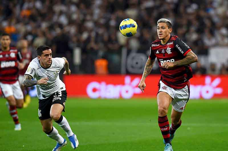 Flamengo-e-Corinthians-buscam-título-da-Copa-do-Brasil-no-Maracanã