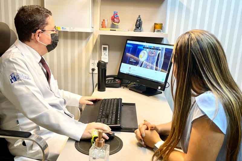 Para-prevenir-doenças-no-sistema-urinário,-mulheres-também-devem-ir-ao-urologista
