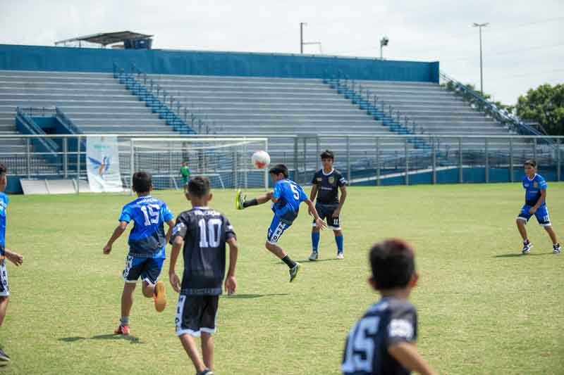 Prefeitura-de-Manaus-realiza-a-abertura-da-5ª-etapa-da-Copa-Zico-com-as-escolas-da-DDZ-Oeste