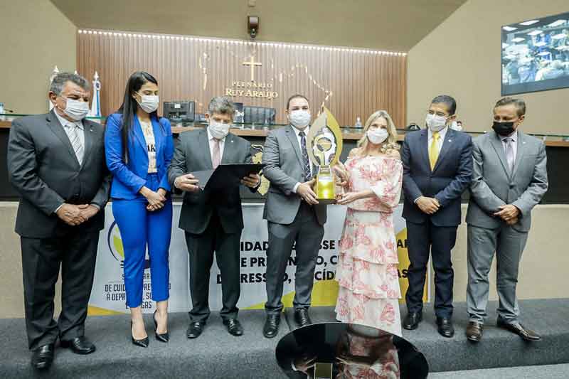 Deputado-Roberto-Cidade-participa-da-abertura-da-25ª-Conferência-da-Unale-em-Pernambuco