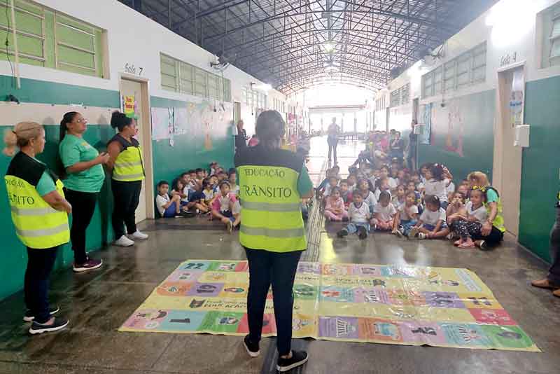 Escola-de-Ensino-Infantil-da-Prefeitura-de-Manaus-recebe-orientações-sobre-trânsito-seguro