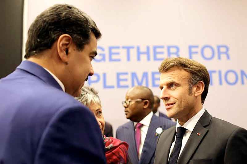 O-clima-amistoso-entre-Macron-e-Nicolás-Maduro