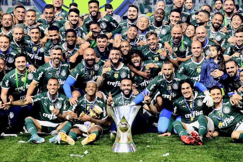 Palmeiras-da-virada-vence-o-América-MG-e-levanta-taça