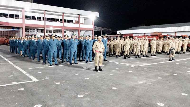 Corpo-de-Bombeiros-forma-48-militares-com-habilitação-a-oficial