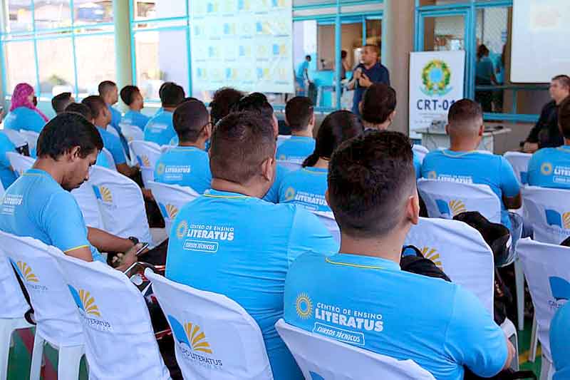 Literatus-alerta-sobre-a-importância-da-prevenção-diagnóstico-precoce-e-tratamento-do-HIV-Aids