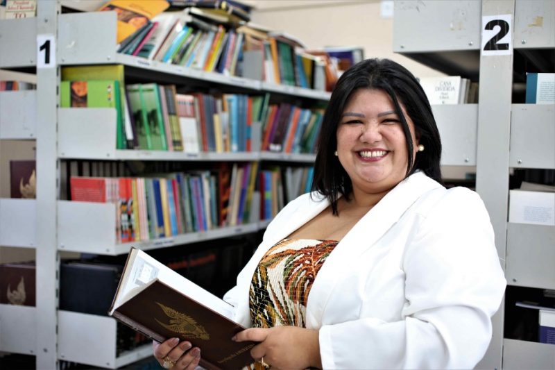 professora silvia gabriella carvalho