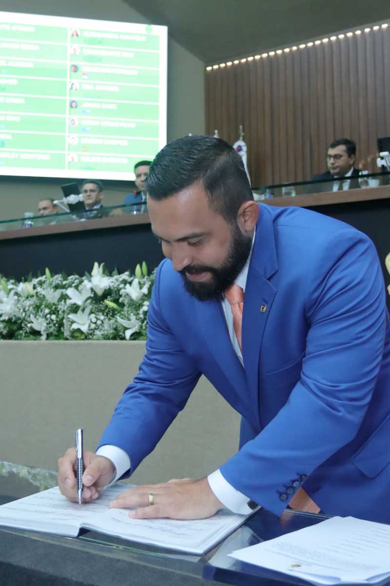 Dr-Geroge-Lins_posse-Aleam