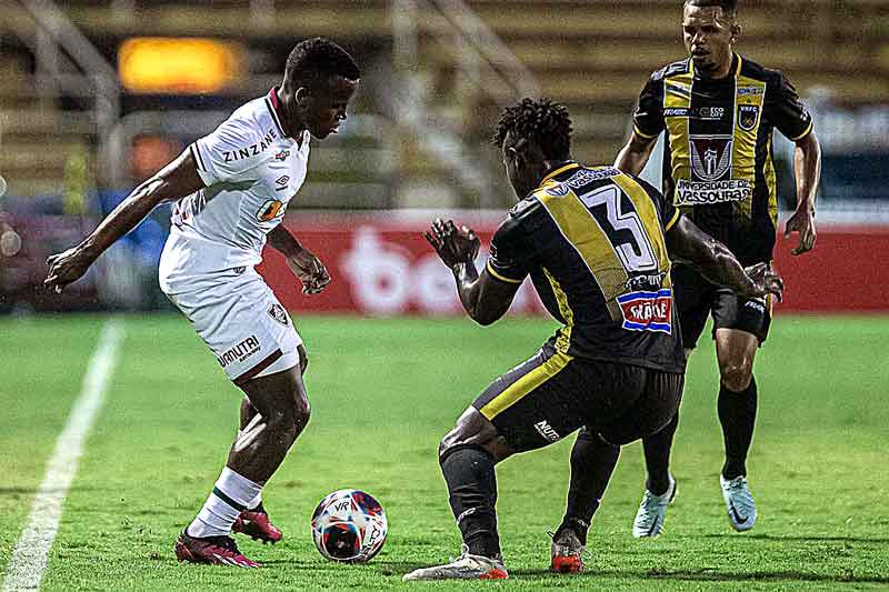Fluminense-e-Volta-Redonda-jogam-por-vaga-na-final-do-Carioca