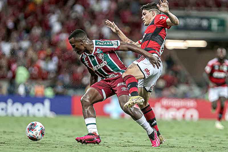 Flamengo-sai-na-frente-do-Fluminense-na-final-do-Carioca