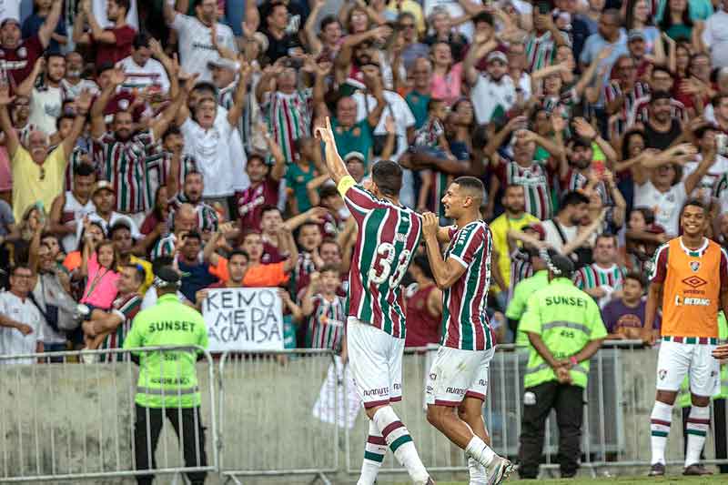 Fluminense-derrota-Athletico-PR-e-permanece-na-ponta-do-Brasileiro
