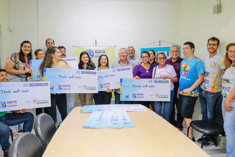 Prefeitura-paga-R$-150-mil-aos-contemplados-da-campanha-Nota-Premiada-Manaus