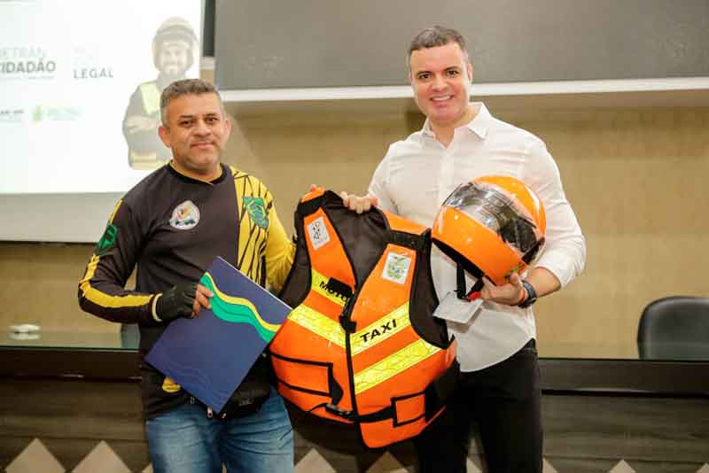 Projeto-Motociclista-Legal-contempla-mototaxistas-da-capital