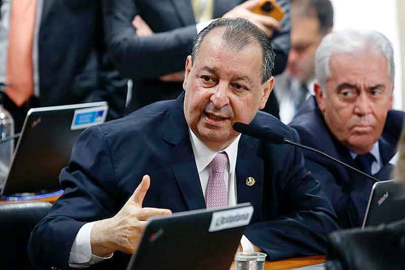Senador-Omar-Aziz