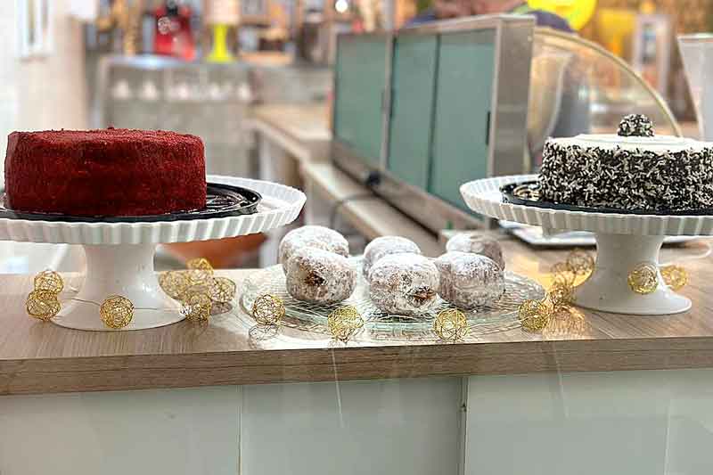 Produtos-congelados-impulsionam-as-vendas-nas-áreas-de-confeitaria-e-salgados