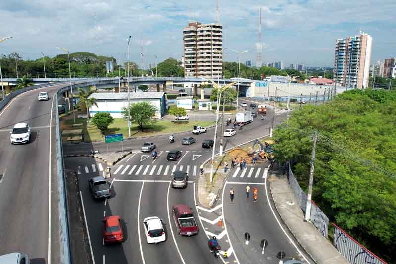 Seminf-inicia-obra-na-avenida-Ephigênio-Salles-e-prevê-conclusão-em-24-horas