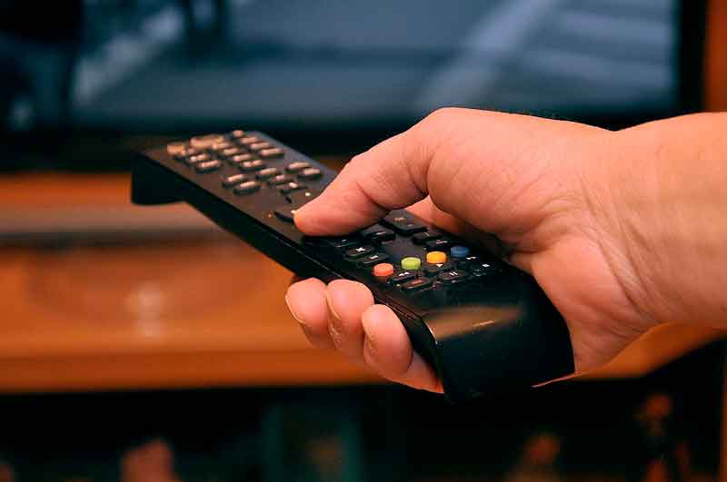 Canais-da-nova-parabólica-digital-ajudam-na-preparação-para-o-Enem-contRole-Remoto
