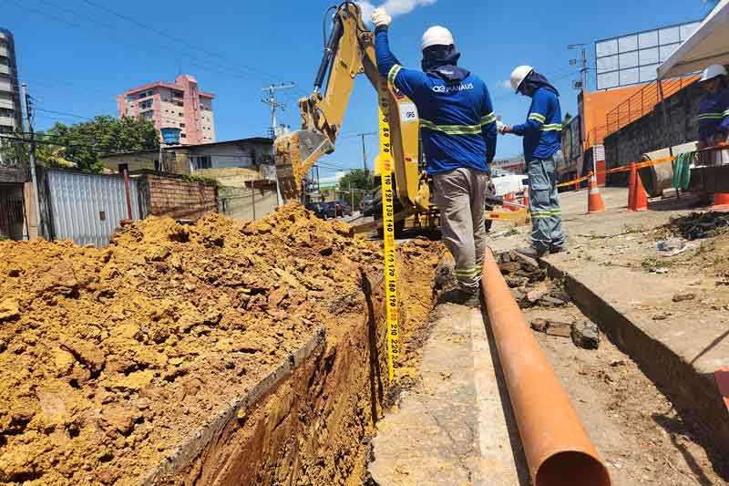 Esgotamento-sanitário-Mais-de-8-mil-metros-de-rede-são-implantados-em-vias-das-zonas-Centro-Sul-e-Sul-de-Manaus