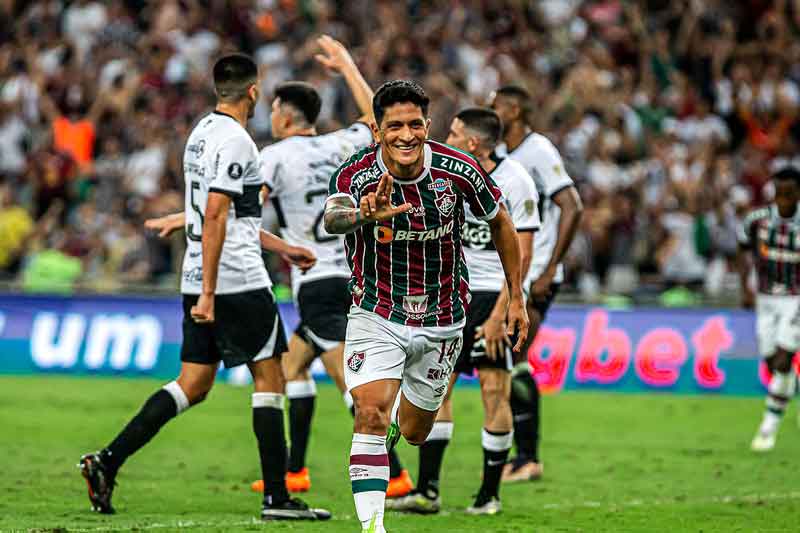 Fluminense-joga-bem-e-derrota-o-Olímpia-por-2-a-0-no-Maracanã