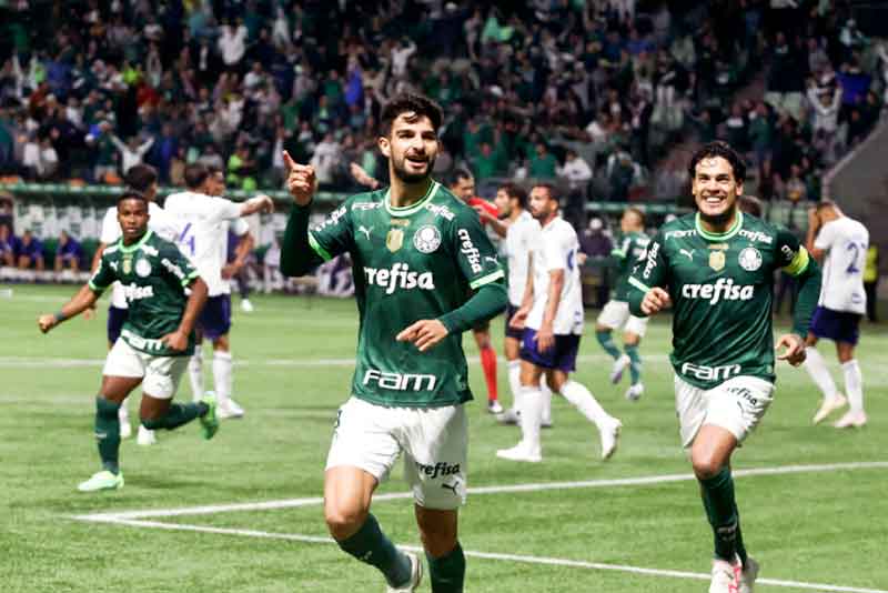 Palmeiras-vence-o-Cruzeiro-e-assume-a-vice-liderança-do-Brasileirão