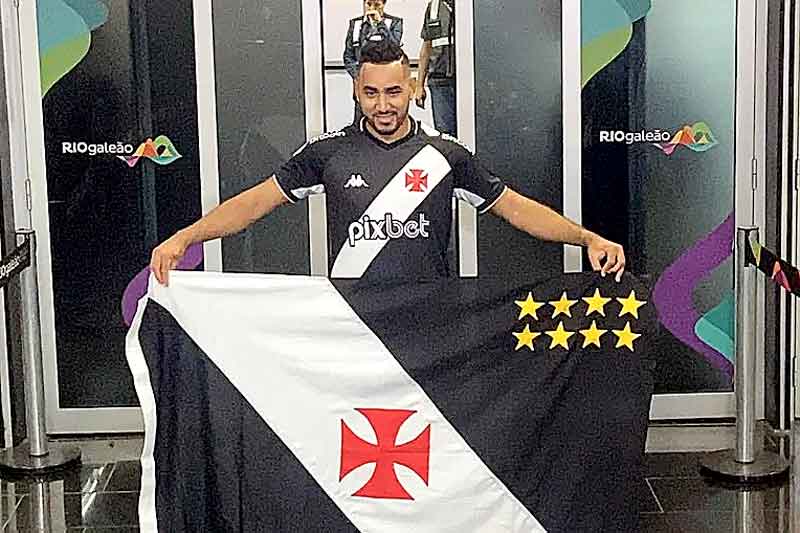 Payet-é-anunciado-oficialmente-pelo-Vasco