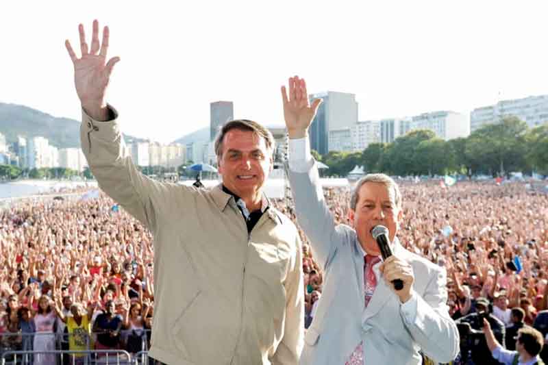 Bolsonaro-publica-vídeo-em-que-fala-de-Deus