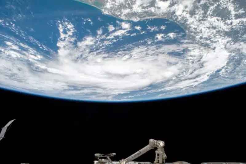 Nasa-vai-investir-US$-1-bi-para-‘rebocar’-estação-espacial-até-a-Terra