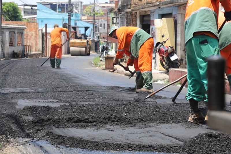 Obras-do-Asfalta-Manau’-avançam-no-bairro-Compensa