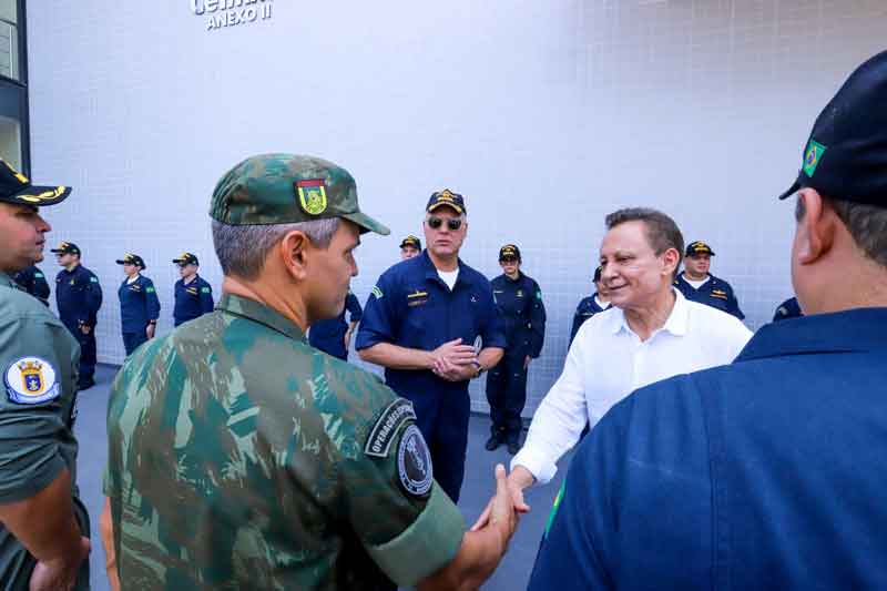Adjuto-Afonso-visita-Marinha-do-Brasil-para-conhecer-funcionamento-estratégico-na-região-amazônica