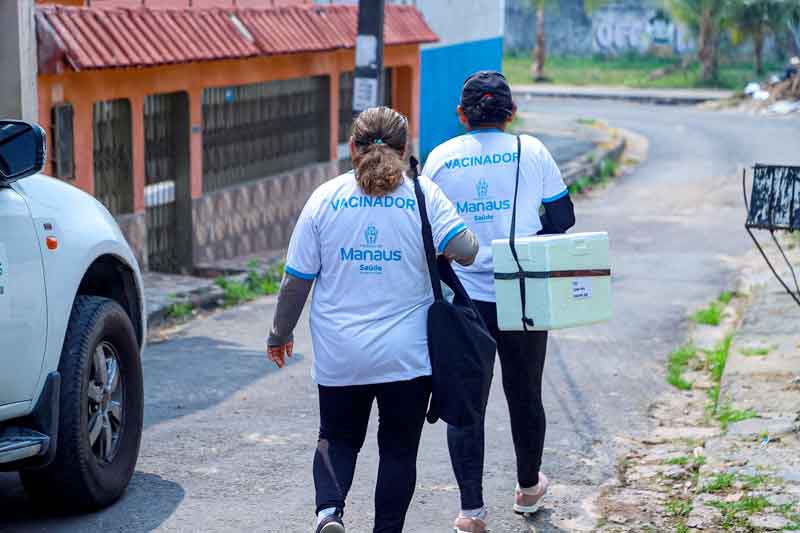 Campanha-antirrábica-da-prefeitura-imuniza-cães-e-gatos-em-16-bairros