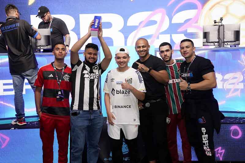 Gamer-amazonense-vence-campeonato-brasileiro-de-efootball-promovido-pela-CBF