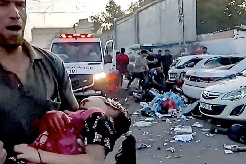 Israel-bombardeia-entrada-de-hospital-em-Gaza-e-deixa-ao-menos-13-mortos-26-eridas