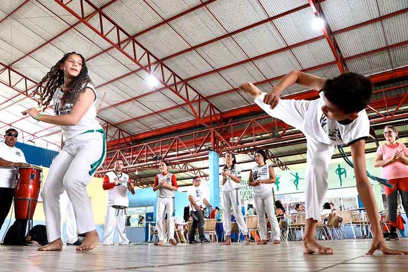 Valorização-da-cultura-negra-ganha-destaque-nas-programações-dos-CECFs