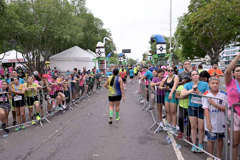 5ª-Maratona-Internacional-de-Manaus-supera-adversidades-e-conta-com-cerca-de-7-mil-corredores