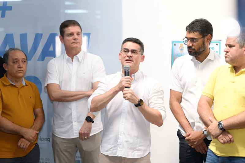 Prefeito-inaugura-Central-do-Empreendedor-no-shopping-Phelippe-Daou