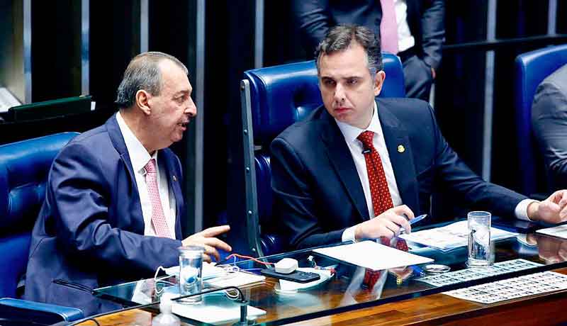 Reforma-tributária-aprovada-no-Congresso-é-positiva-para-o-Amazonas,-garante-senador-Omar