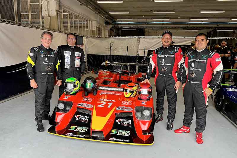 Apoiada-pela-Atem,-equipe-do-Amazonas-começa-corrida-em-GP-de-Interlagos