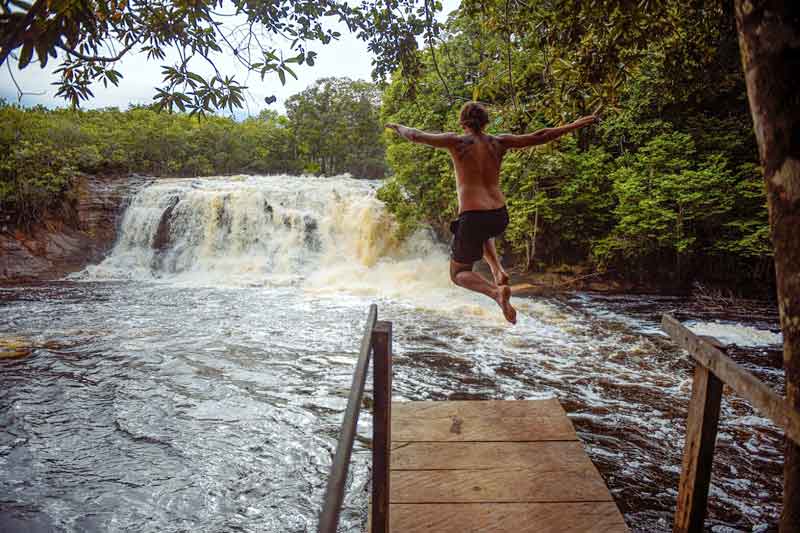 Cachoeira-de-Iracema,-Presidente-Figueiredo