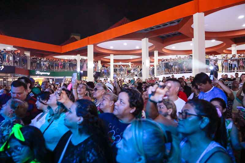 Duda-Motta,-Gil-Valente-e-outras-duas-bandas-são-atrações-musicais-da-Casa-de-Praia-Zezinho-Corrêa-neste-fim-de-semana