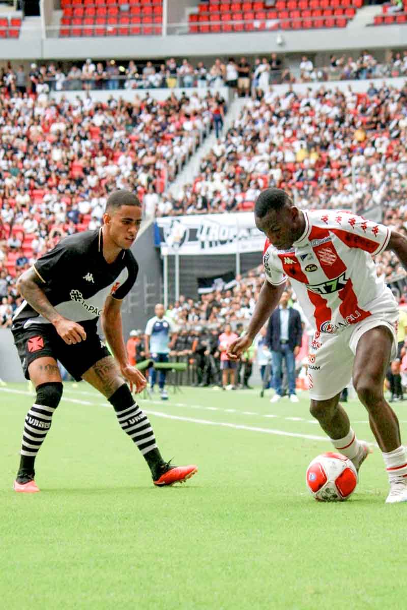 Em-final-incrível,-Vasco-marca,-mas-leva-gol-do-empate-com-o-Bangu