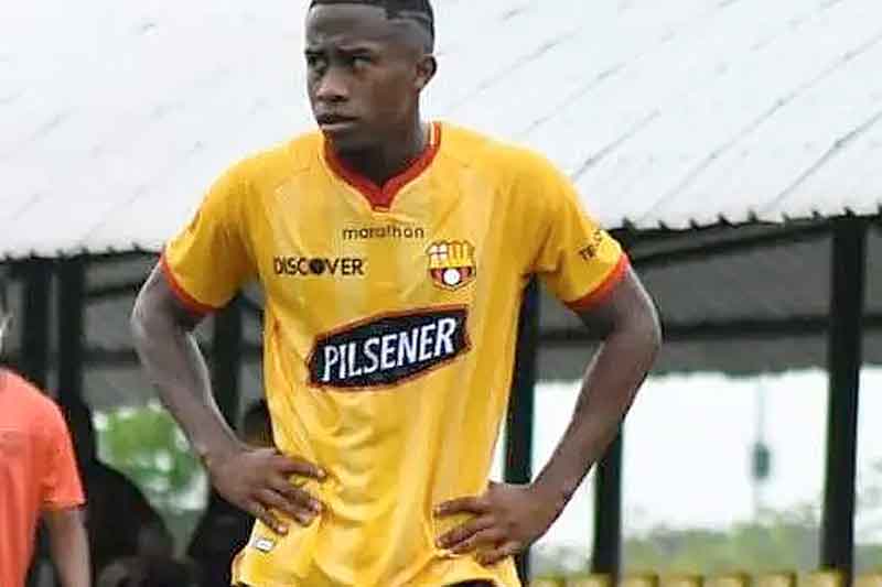 Onda-de-violência-no-Equador-jogador-de-futebol-é-assassinado