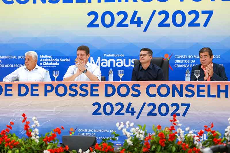 Prefeito-empossa-novos-conselheiros-tutelares-para-o-quadriênio-2024-2027