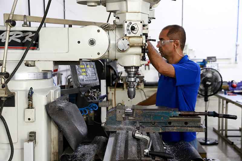 Prefeitura-de-Manaus-inicia-estudo-técnico-para-construção-da-Escola-Técnica-Municipal-da-Indústria