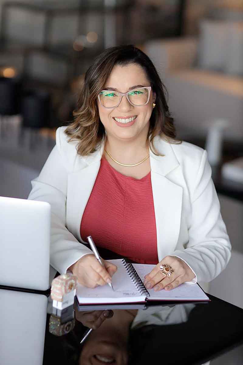 Professora,-Uyara-Lima
