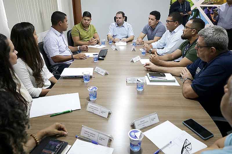 Roberto-Cidade-destaca-investimentos-no-setor-primário-durante-apresentação-do-planejamento-do-sistema-Sepror-para-2024