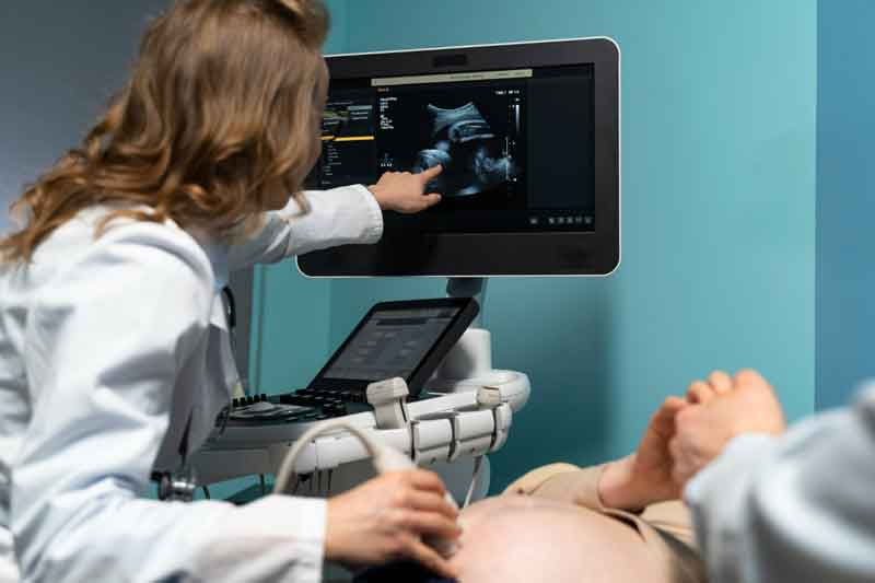 Áreas-com-grande-potencial-de-mercado-na-Medicina-ganham-novos-cursos-de-pós-graduação,-no-Amazonas