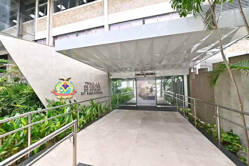 Escola-de-Contas-Públicas-do-TCE-AM-convida-gestores-públicos-a-indicar-cursos-para-2024-2025-em-questionário-online