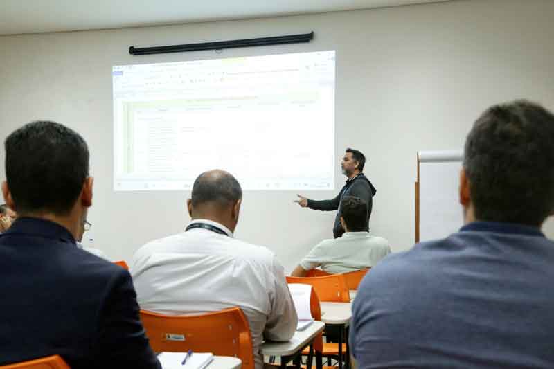 Servidores-do-TCE-AM-planejam-ações-para-cumprir-metas-de-desempenho-dos-Tribunais-de-Contas