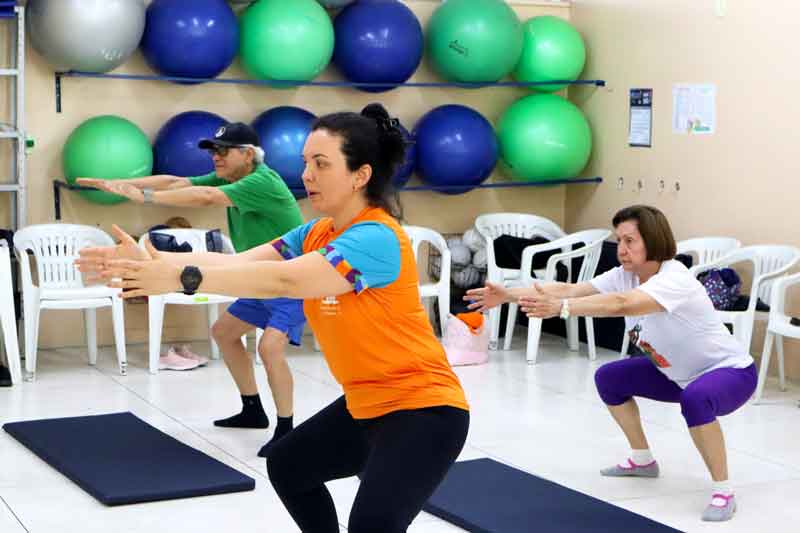 Aulas-de-dança-e-pilates-do-Parque-Municipal-do-Idoso-são-aliadas-fundamentais-para-a-saúde-e-bem-estar-da-pessoa-idosa